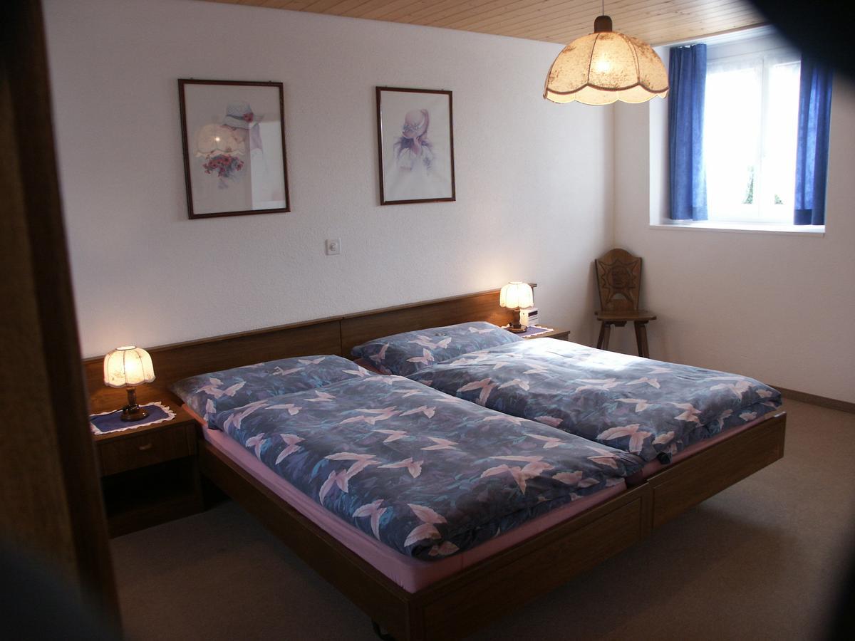 Hotel Garni Sonne Munsterlingen Bagian luar foto